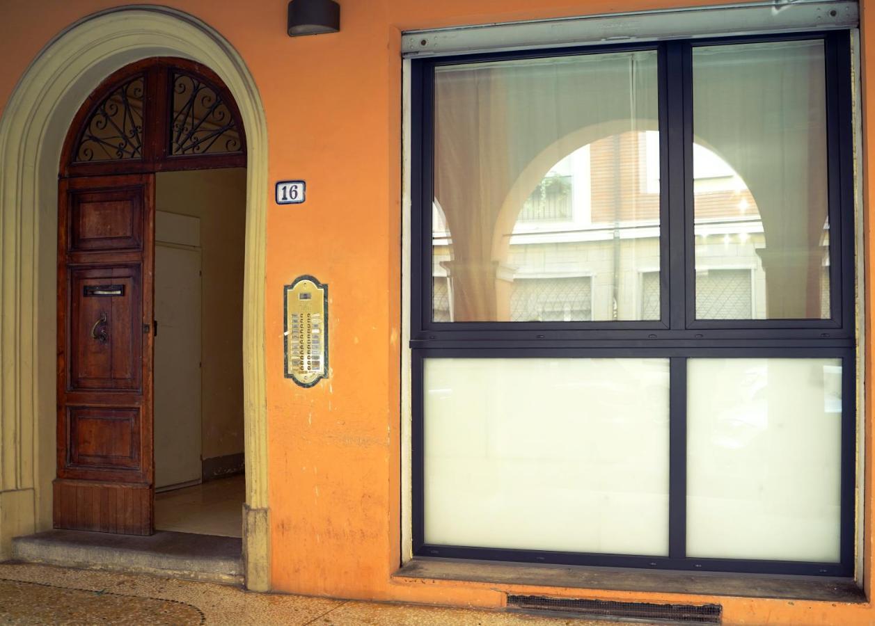 Casavesella Leilighet Bologna Eksteriør bilde